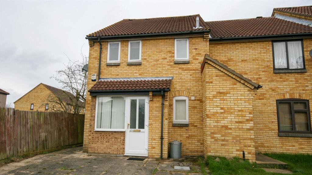 1 bed Detached for rent in Hayes. From tomkins