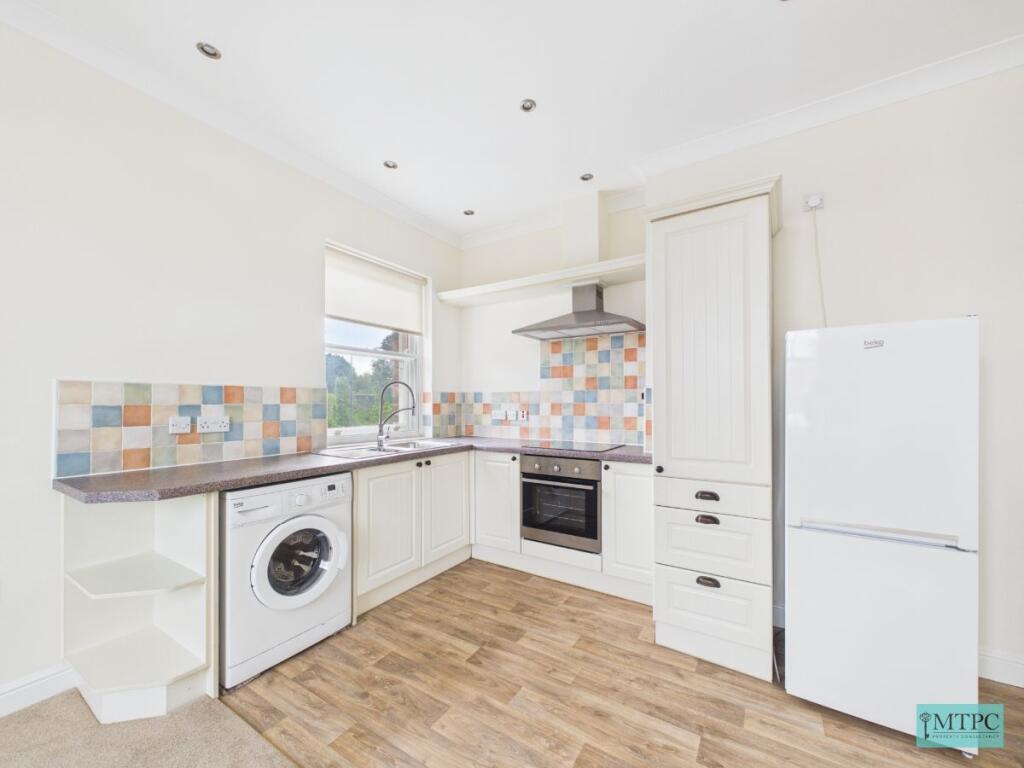 1 bed 1st Floor Flat for rent in Heslington. From MT Property Consultancy - York 1 bed 1st Floor Flat for rent in Heslington. From MT Property Consultancy - York