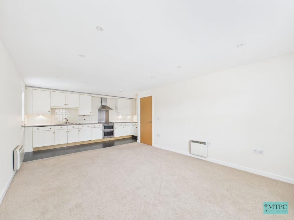 2 bed 1st Floor Flat for rent in Skelton. From MT Property Consultancy - York 2 bed 1st Floor Flat for rent in Skelton. From MT Property Consultancy - York