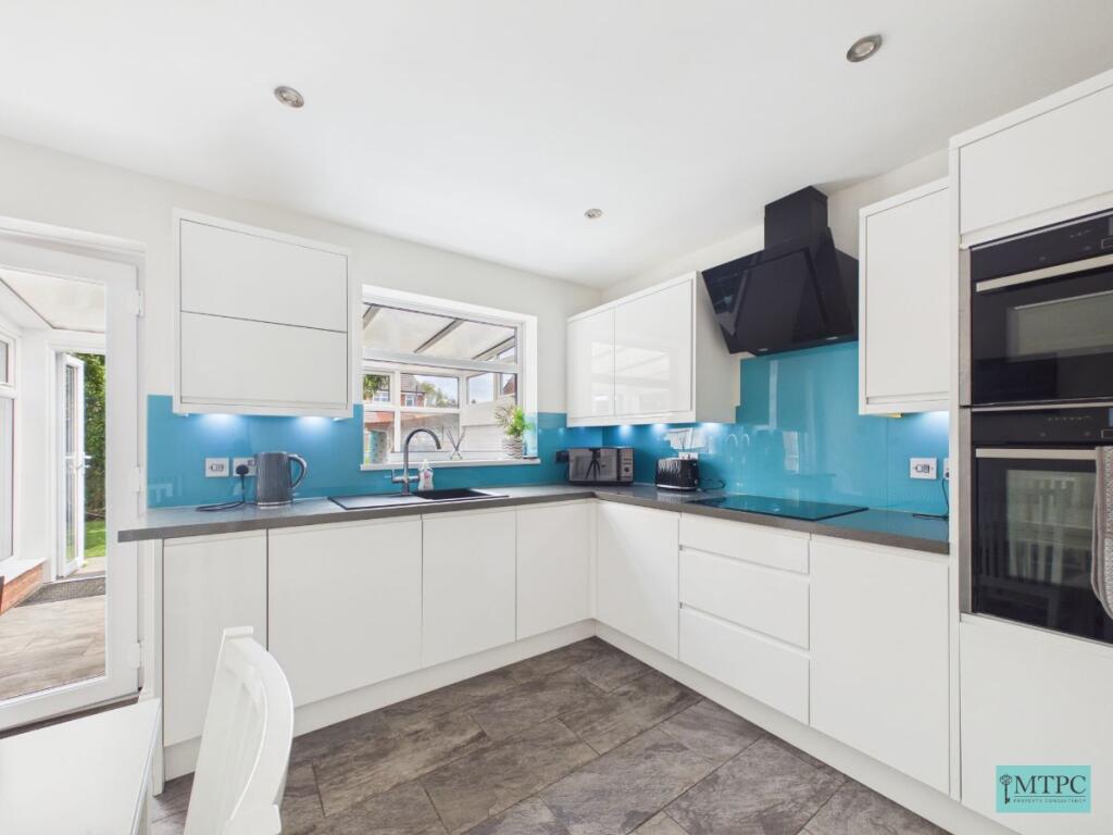 3 bed Semi Detached for rent in York. From MT Property Consultancy - York