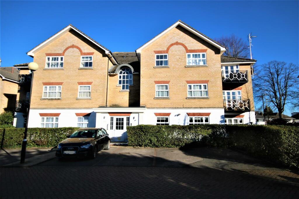 2 bed Apartment for rent in Southgate. From Michael Wright and Company