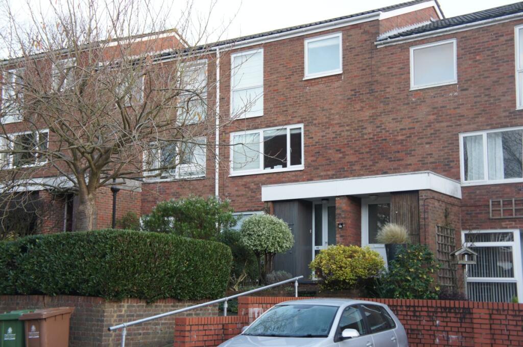 2 bed Annexe for rent in Reigate. From Woodlands Estate Agents - Redhill - Sales