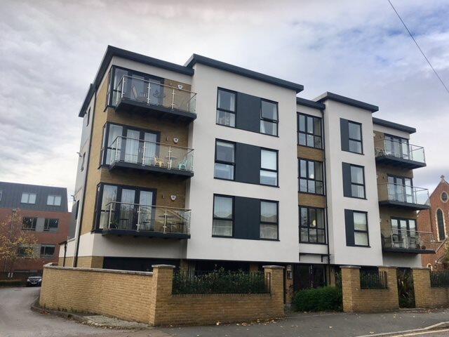 2 bed 1st Floor Flat for rent in Reigate. From Woodlands Estate Agents - Redhill - Sales