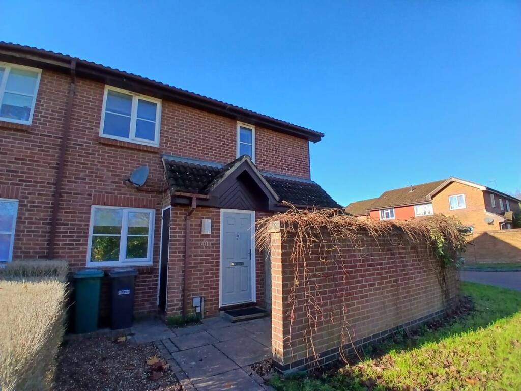 1 bed Semi Detached for rent in Redhill. From Woodlands Estate Agents - Redhill - Sales 1 bed Semi Detached for rent in Redhill. From Woodlands Estate Agents - Redhill - Sales