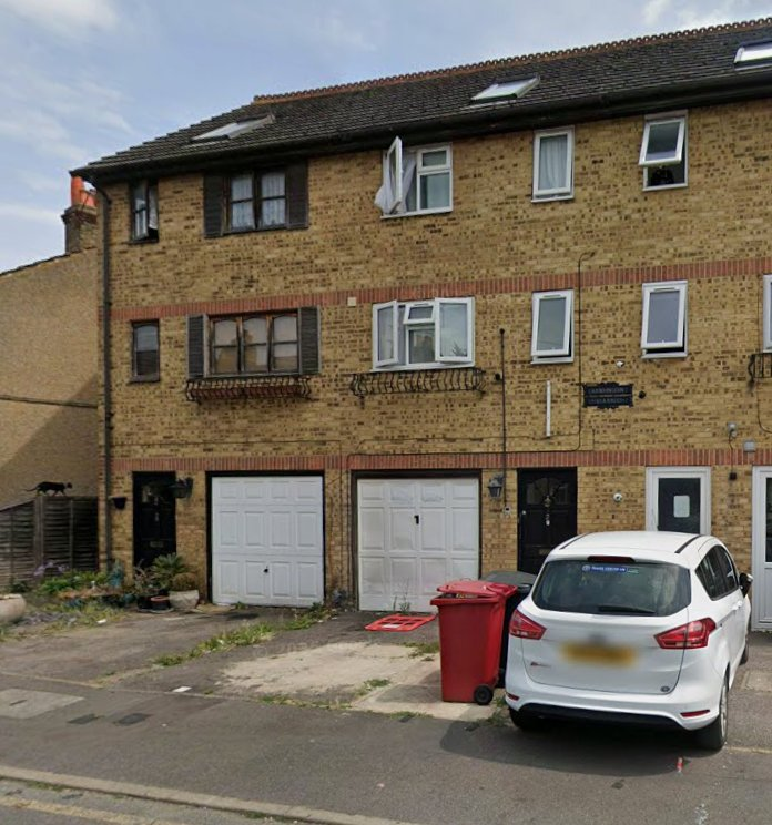 3 bed Semi Detached for rent in Slough. From Next Move