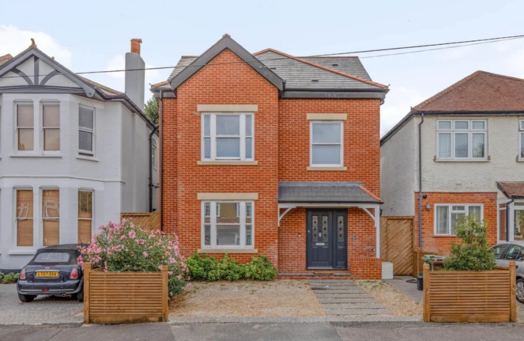5 bed Detached for rent in Wallington. From Next Move 5 bed Detached for rent in Wallington. From Next Move
