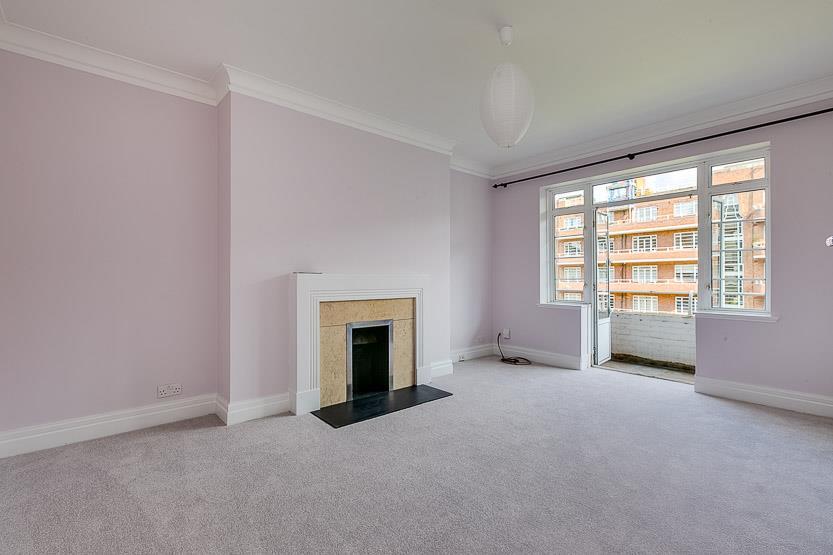 3 bed 1st Floor Flat for rent in London. From Tates