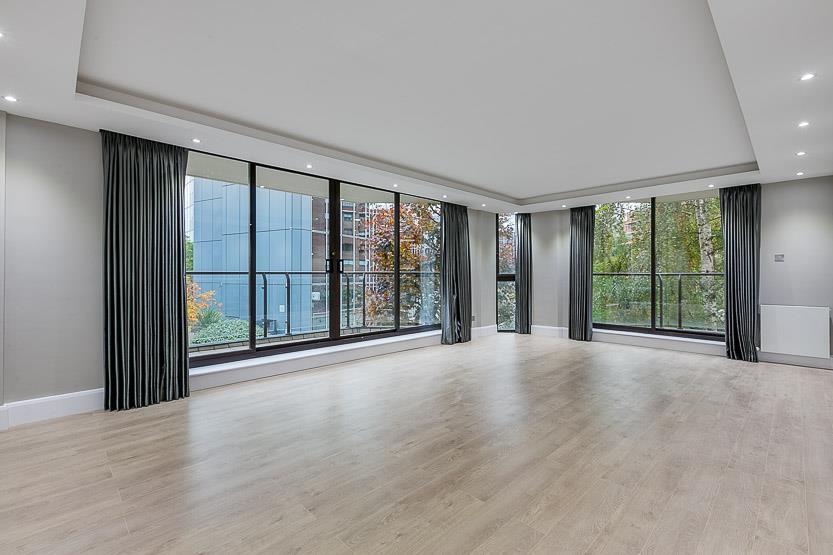 2 bed 1st Floor Flat for rent in London. From Tates