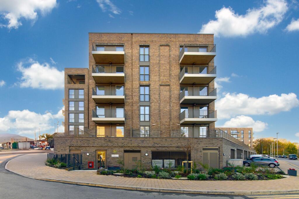 1 bed 1st Floor Flat for rent in Finchley. From Squires Estates - Mill Hill 1 bed 1st Floor Flat for rent in Finchley. From Squires Estates - Mill Hill