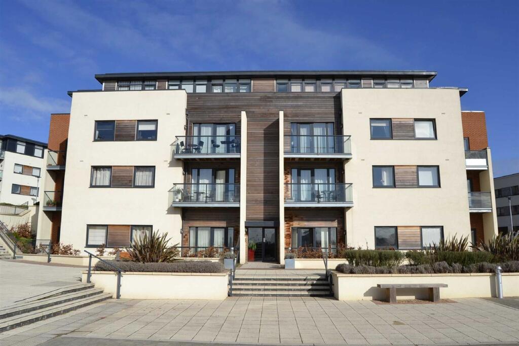 1 bed 1st Floor Flat for rent in Finchley. From Squires Estates - Mill Hill