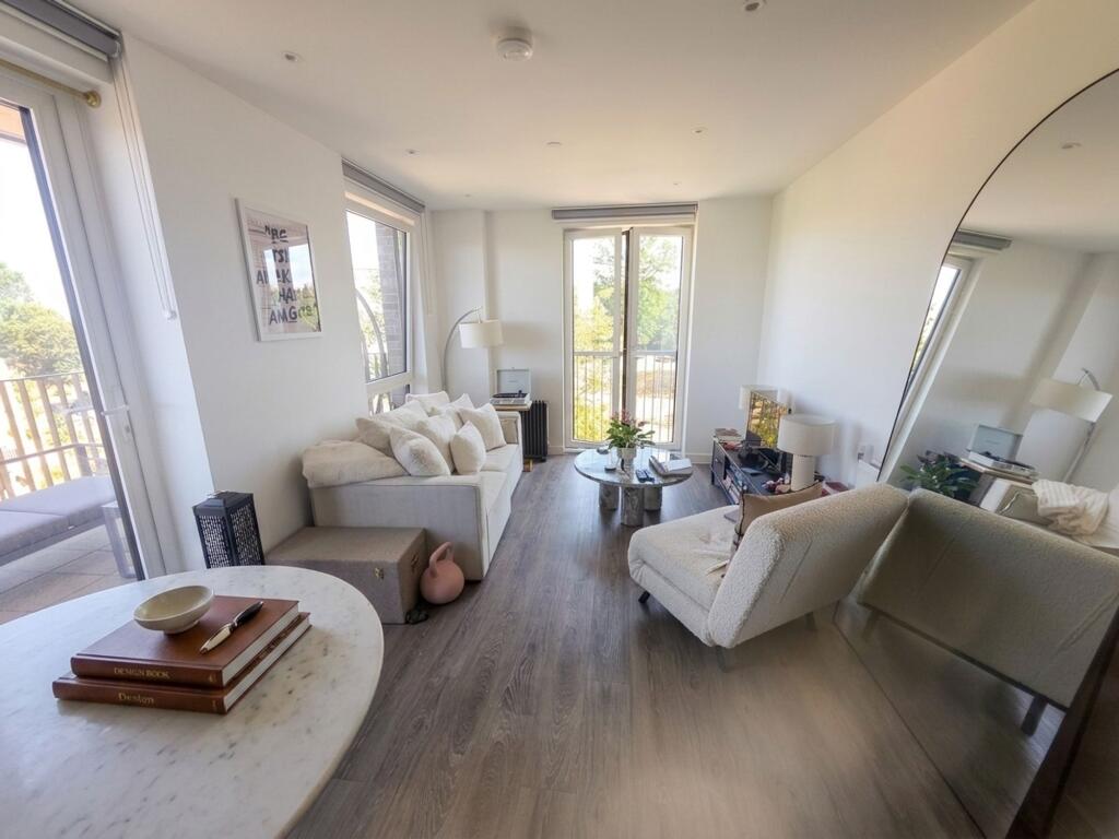 1 bed 1st Floor Flat for rent in Finchley. From Squires Estates - Mill Hill 1 bed 1st Floor Flat for rent in Finchley. From Squires Estates - Mill Hill