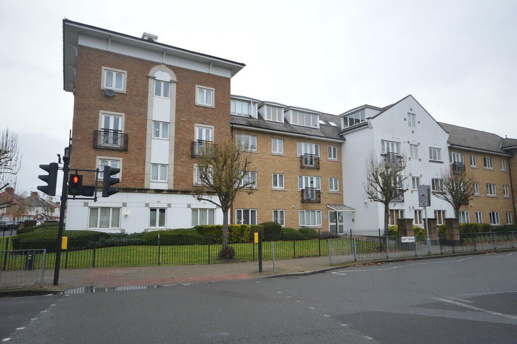 2 bed Apartment for rent in Wembley. From Hamilton Estates