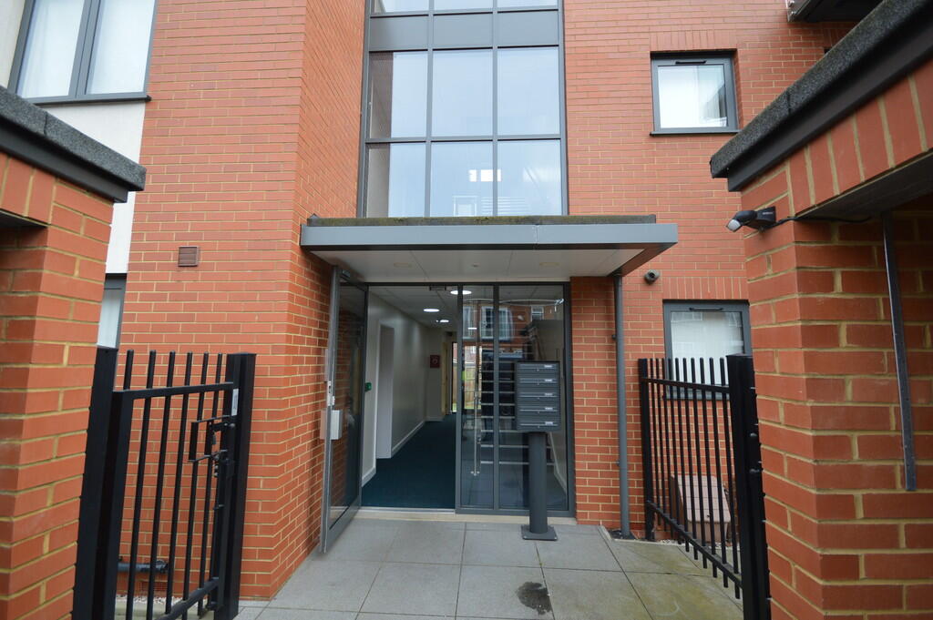 1 bed House (unspecified) for rent in Wembley. From Hamilton Estates - Wembley