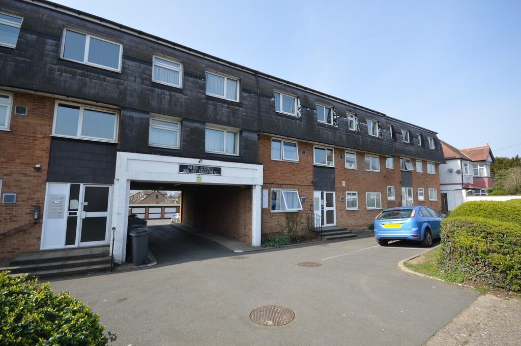 1 bed 1st Floor Flat for rent in Kenton. From Hamilton Estates - Wembley