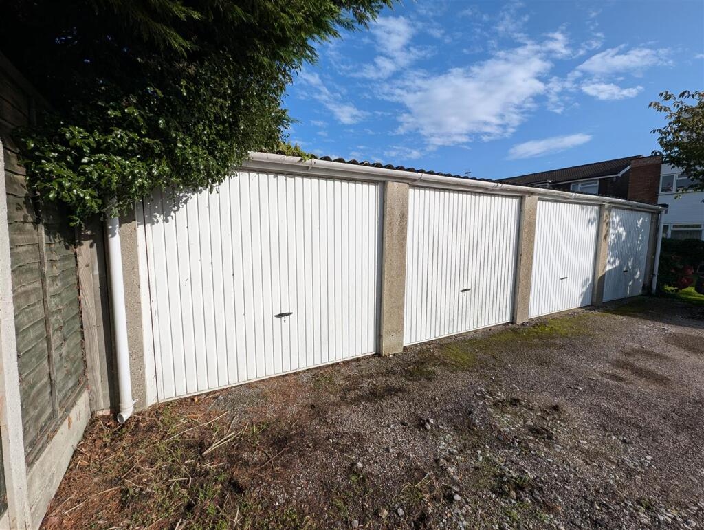 0 bed Garages for rent in Hadleigh. From Turner Sales & Lettings - Leigh-on-Sea