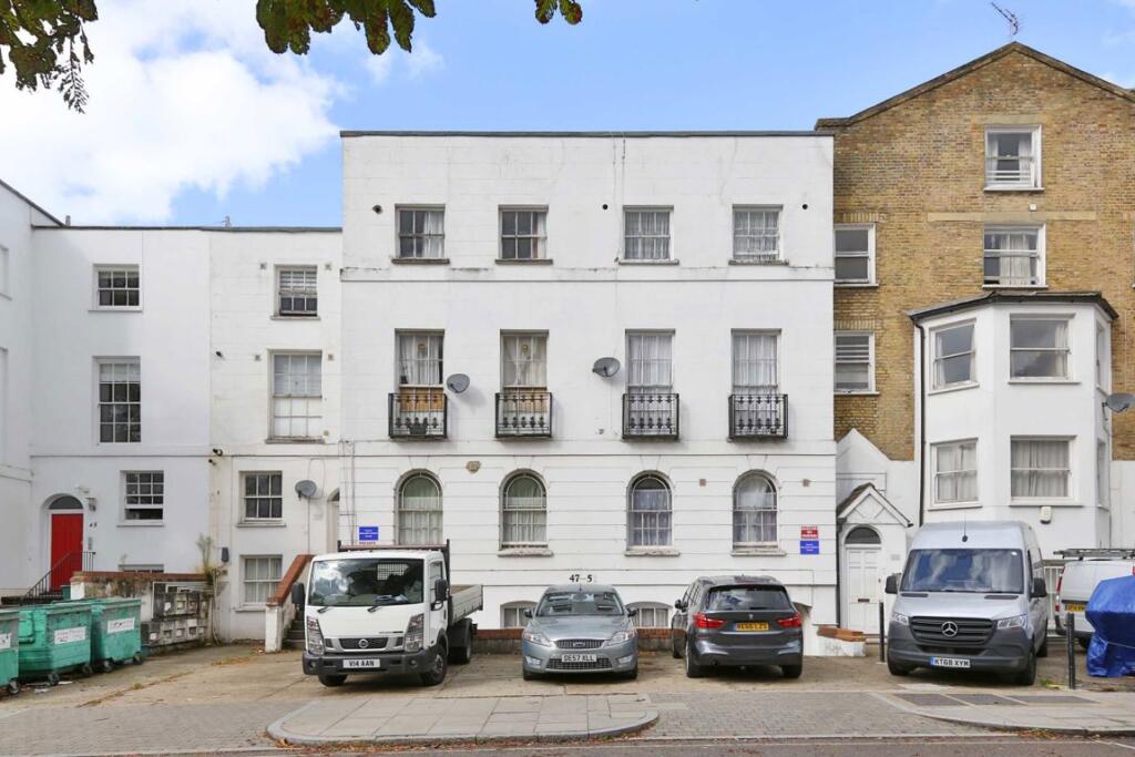 2 bed 1st Floor Flat for rent in London. From Christopher Charles