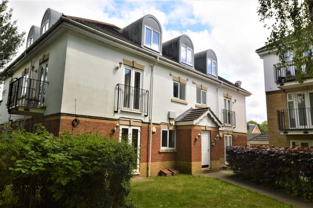3 bed Apartment for rent in Rickmansworth. From Grosvenor Estates 3 bed Apartment for rent in Rickmansworth. From Grosvenor Estates