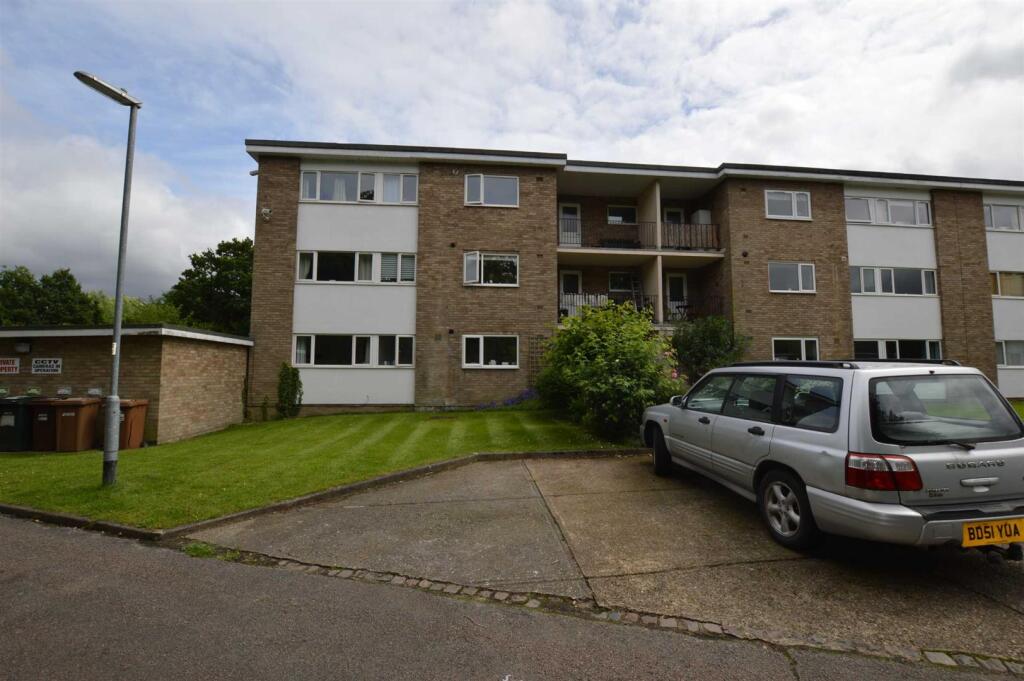 2 bed Apartment for rent in Rickmansworth. From Grosvenor Estates 2 bed Apartment for rent in Rickmansworth. From Grosvenor Estates