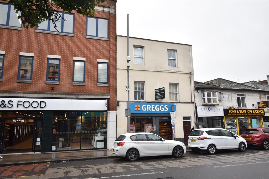 1 bed 1st Floor Flat for rent in Surbiton. From Matthew James 1 bed 1st Floor Flat for rent in Surbiton. From Matthew James