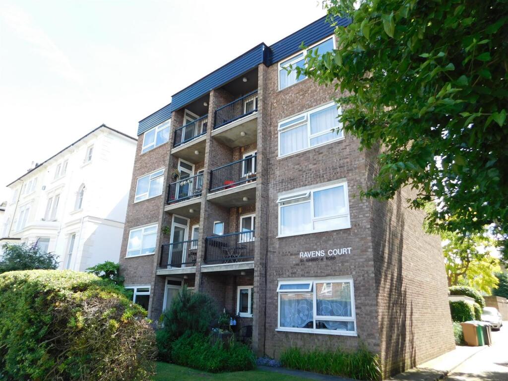 1 bed 1st Floor Flat for rent in Surbiton. From Matthew James