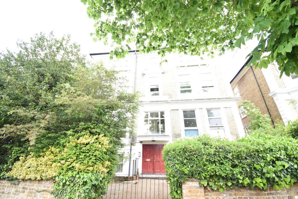 1 bed 1st Floor Flat for rent in Surbiton. From Matthew James