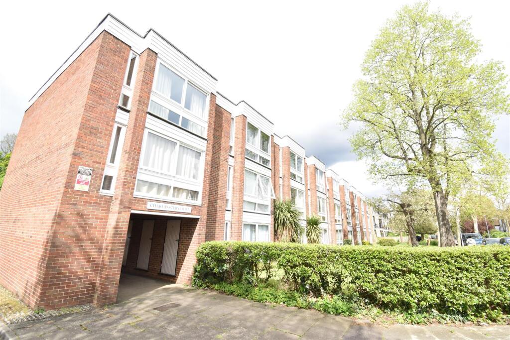 1 bed 1st Floor Flat for rent in Surbiton. From Matthew James
