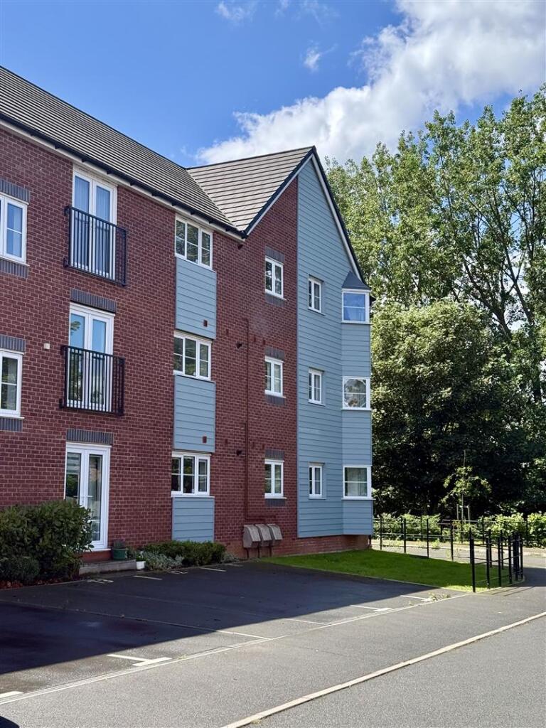2 bed Apartment for rent in . From Aston Knowles - Sutton Coldfield