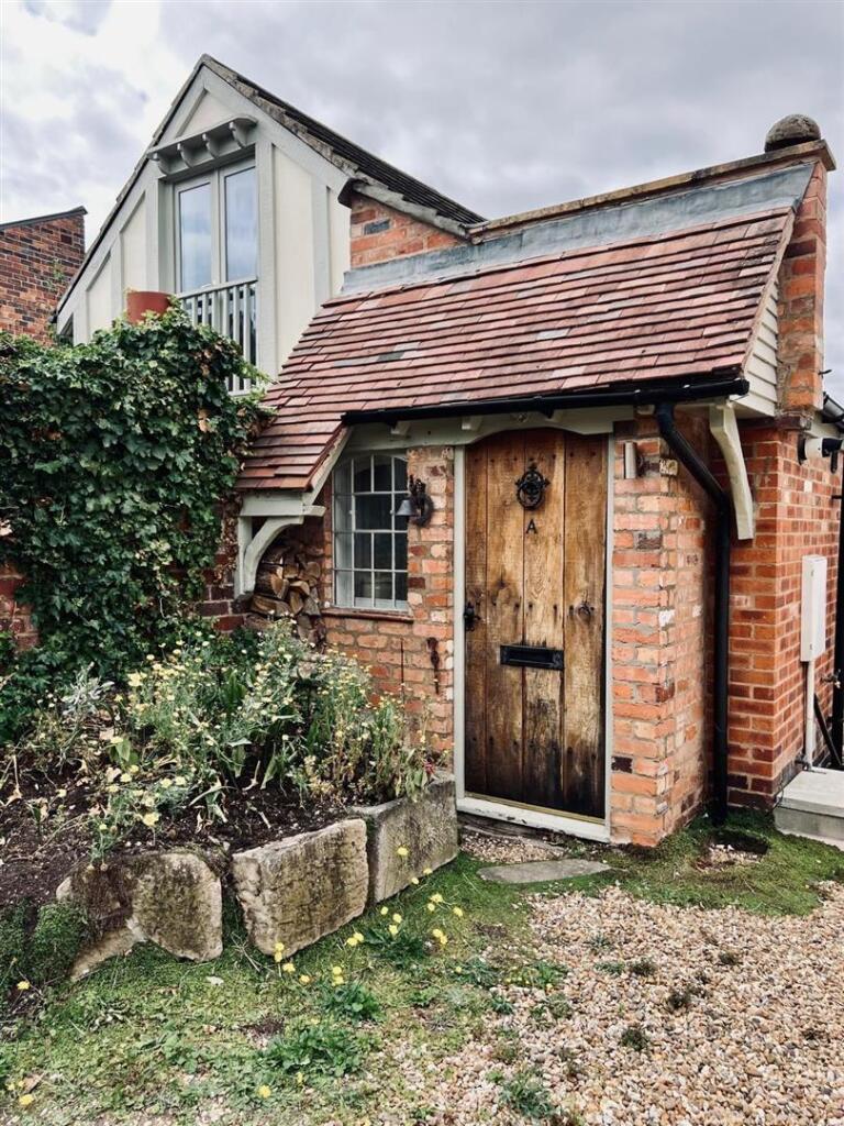 1 bed Cottage for rent in Sutton Coldfield. From Aston Knowles - Sutton Coldfield