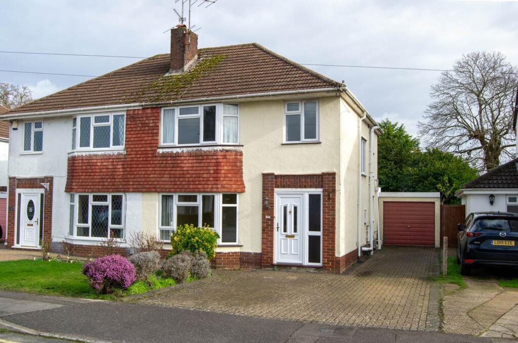 3 bed Semi Detached for rent in Woodley. From Martin & Pole - Earley