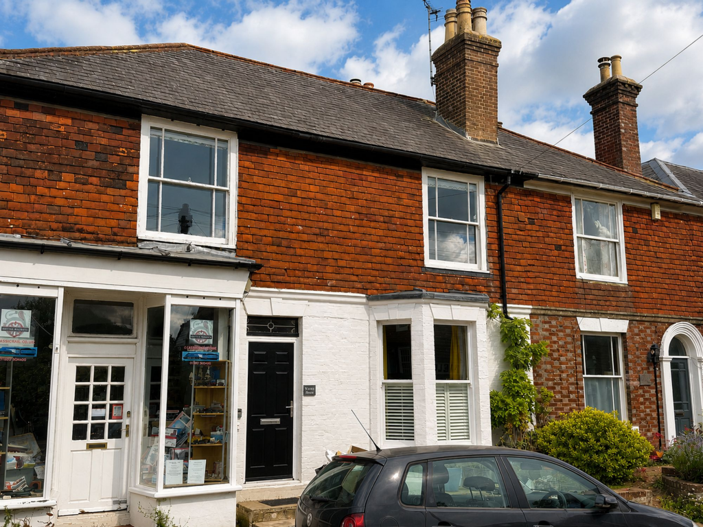 2 bed Mid Terraced House for rent in Ticehurst. From Wyatt Hughes