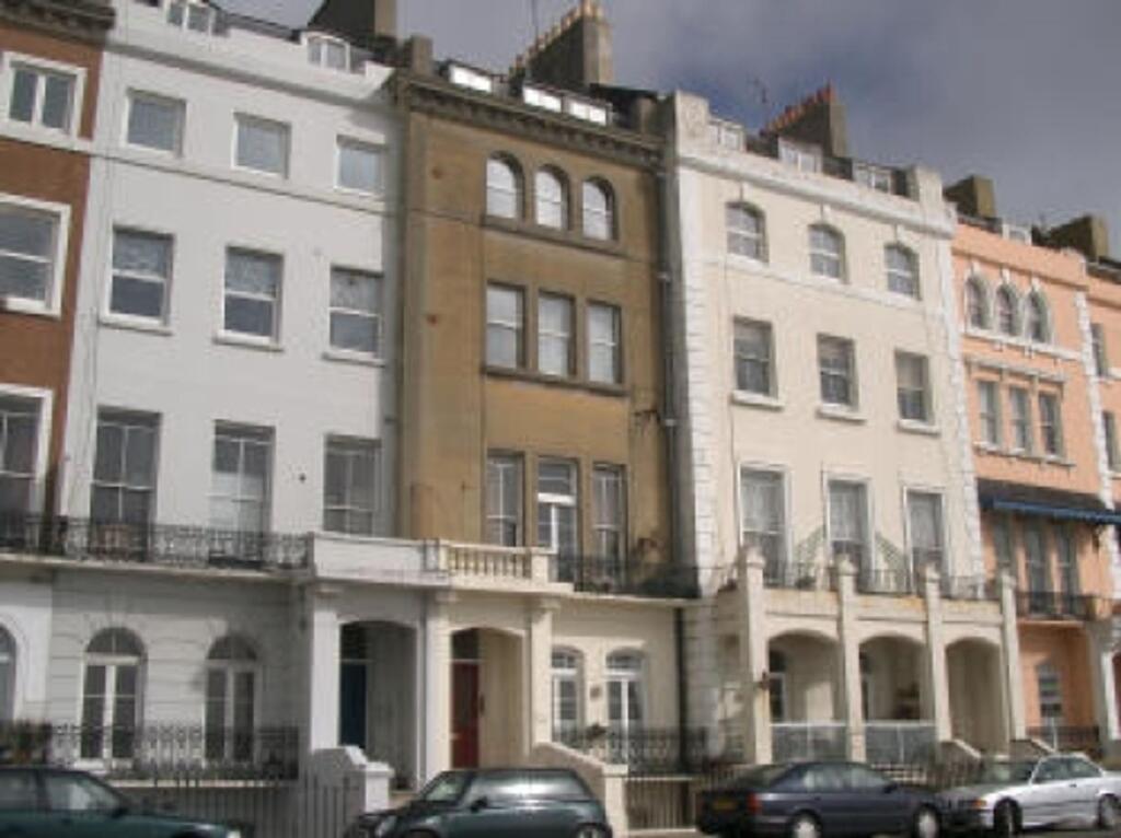 1 bed 1st Floor Flat for rent in Hastings. From Wyatt Hughes