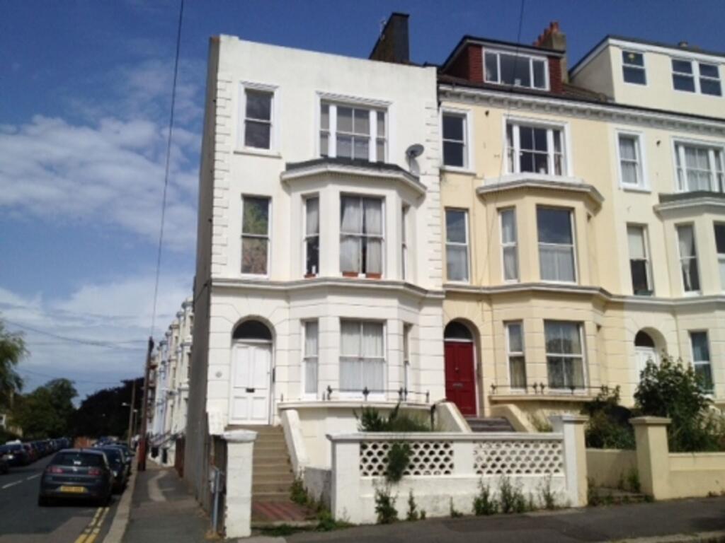 1 bed 1st Floor Flat for rent in Hastings. From Wyatt Hughes 1 bed 1st Floor Flat for rent in Hastings. From Wyatt Hughes