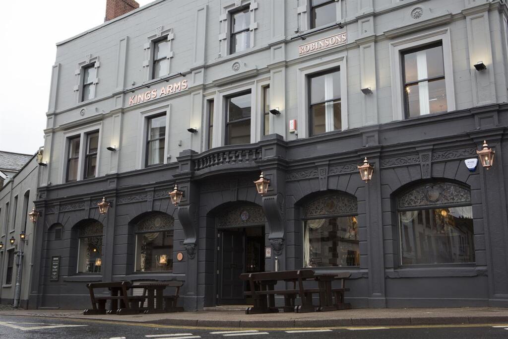 2 bed 1st Floor Flat for rent in Ulverston. From John Brown and Co - St Helens