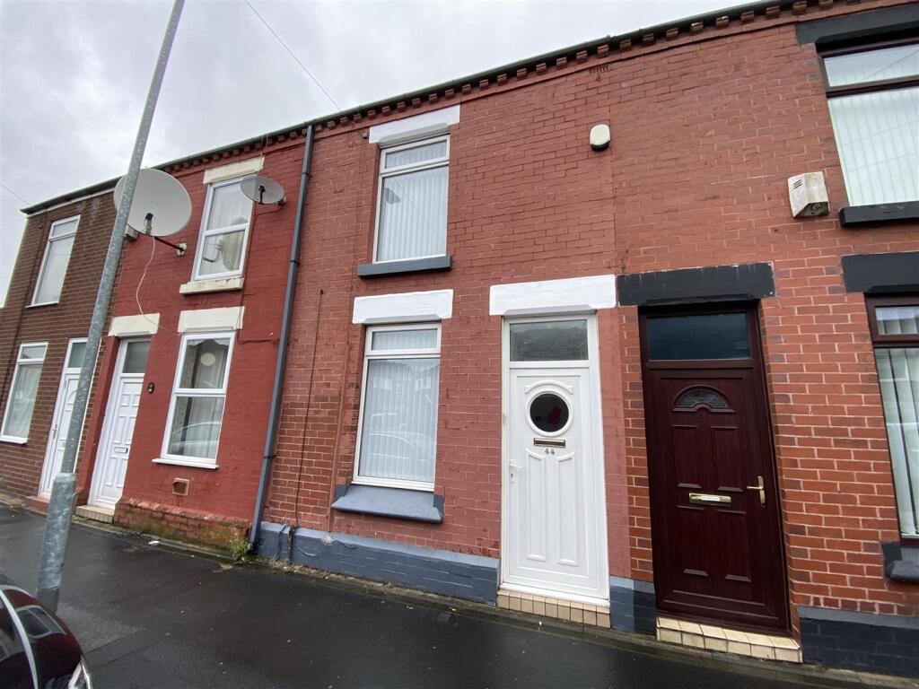 2 bed Mid Terraced House for rent in St Helens. From John Brown and Co - St Helens