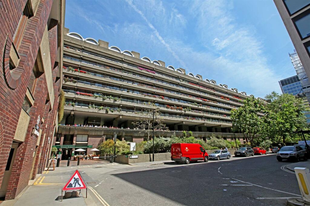 2 bed Flat for rent in London. From Scott City Residential