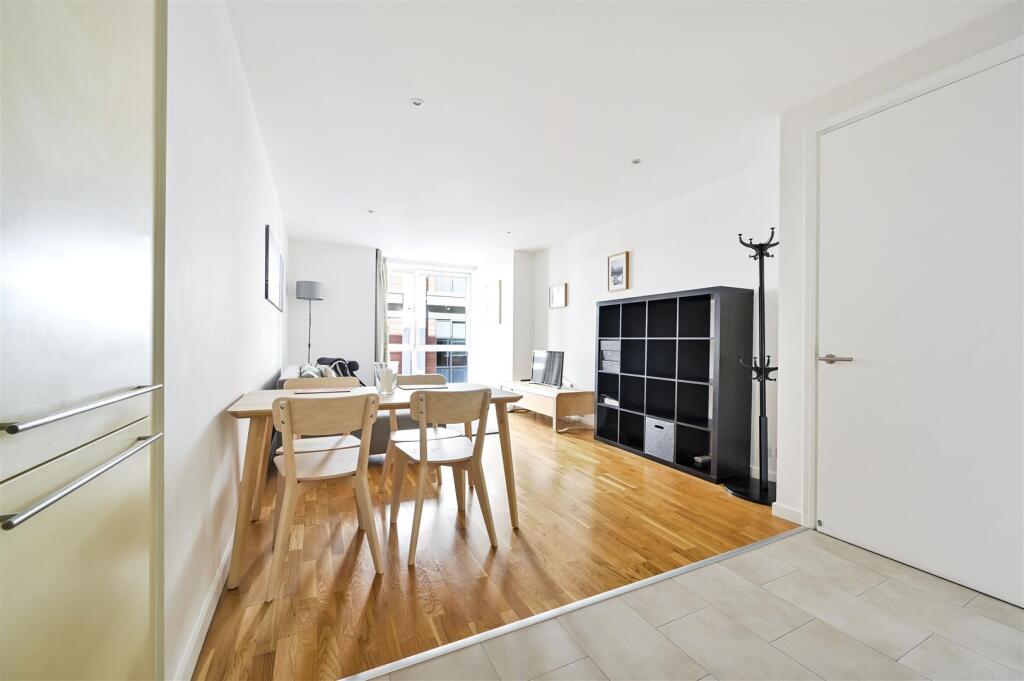 1 bed Apartment for rent in London. From Scott City Residential - London