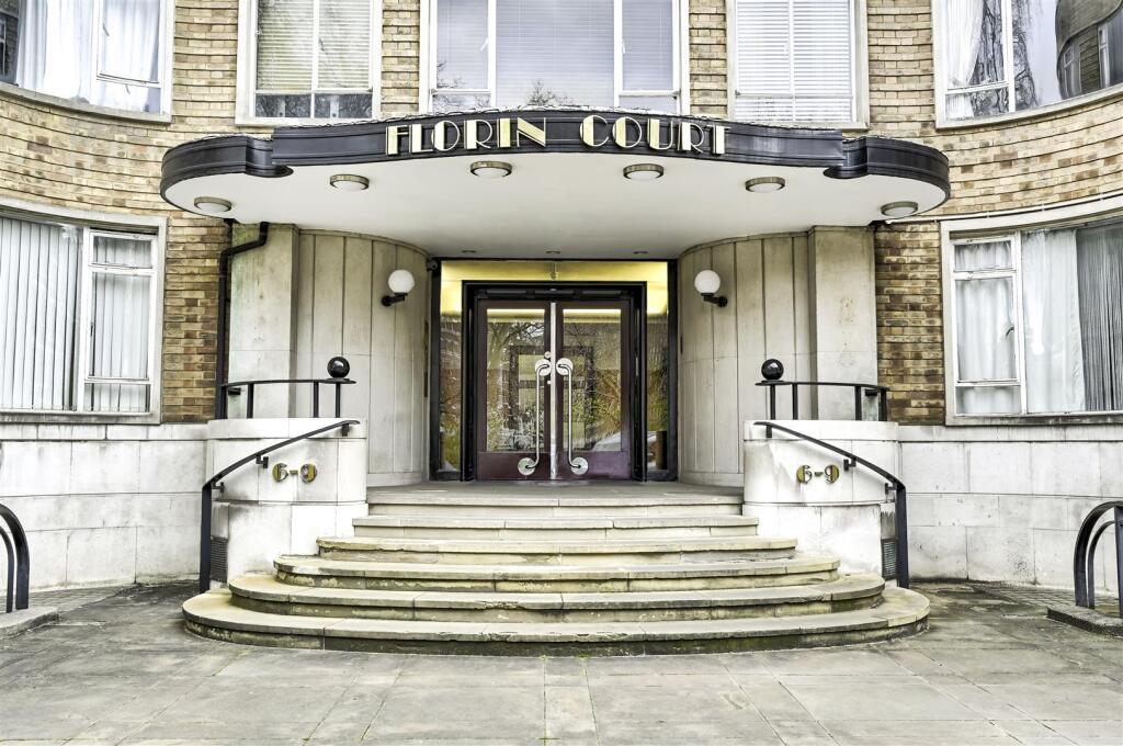 4 bed Studio for rent in London. From Scott City Residential - London 4 bed Studio for rent in London. From Scott City Residential - London