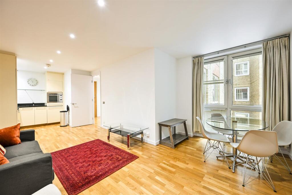 1 bed 1st Floor Flat for rent in London. From Scott City Residential - London