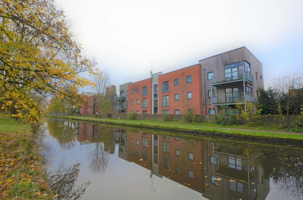 2 bed Apartment for rent in Stoke-on-Trent. From Bramptons - Newcastle-under-Lyme
