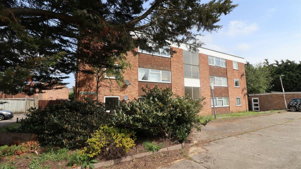 2 bed Flat for rent in Burghfield. From Vanderpump and Wellbelove