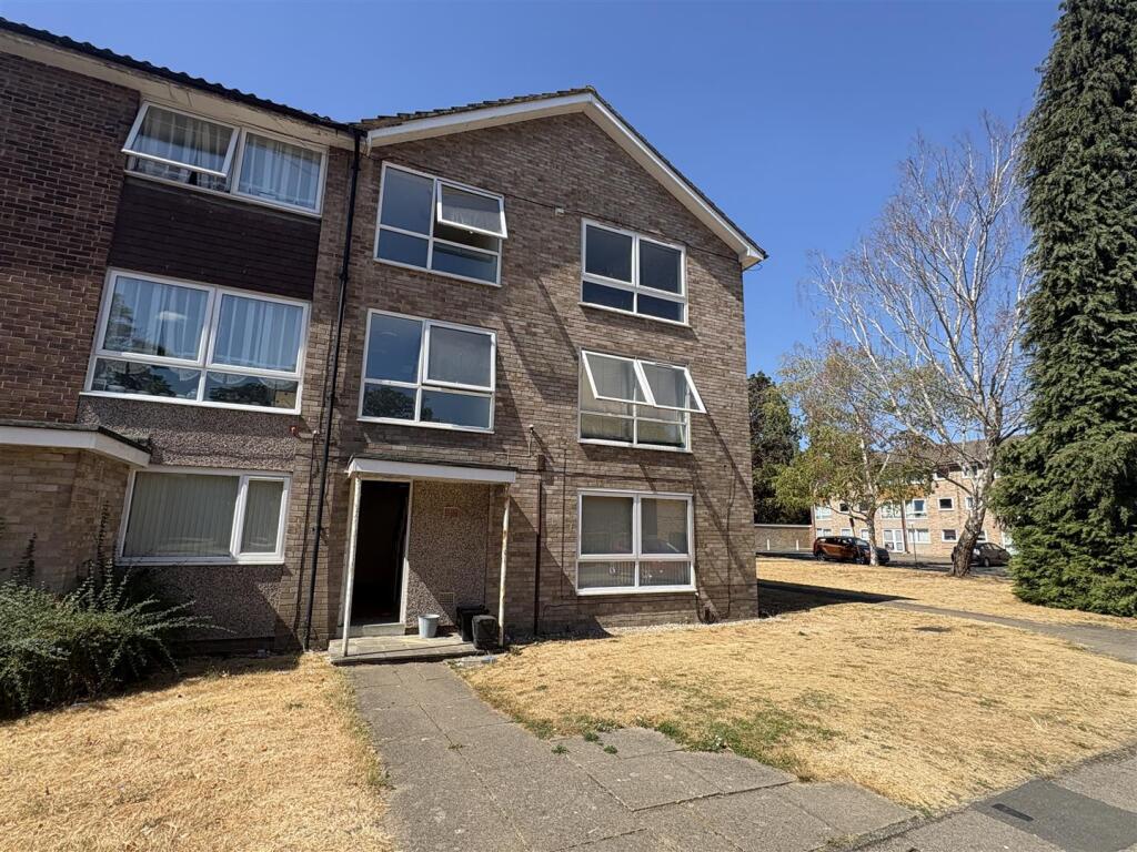 2 bed Apartment for rent in Reading. From Vanderpump - Tilehurst 2 bed Apartment for rent in Reading. From Vanderpump - Tilehurst