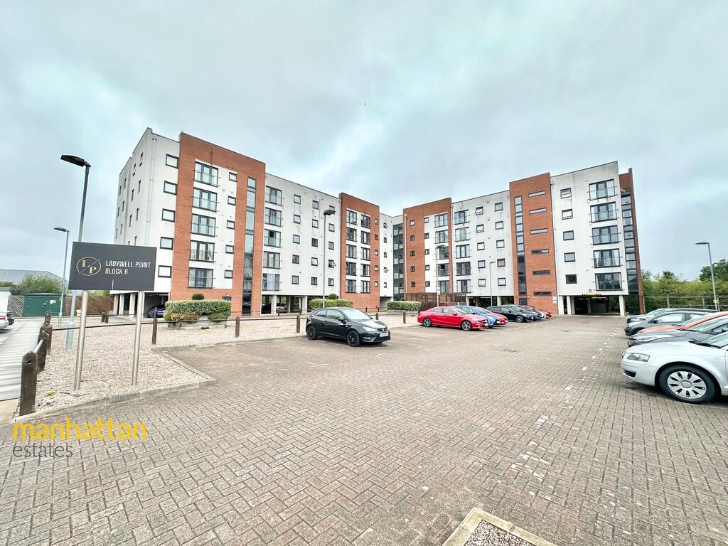 2 bed Apartment for rent in Eccles. From Manhattan Estates - Bolton