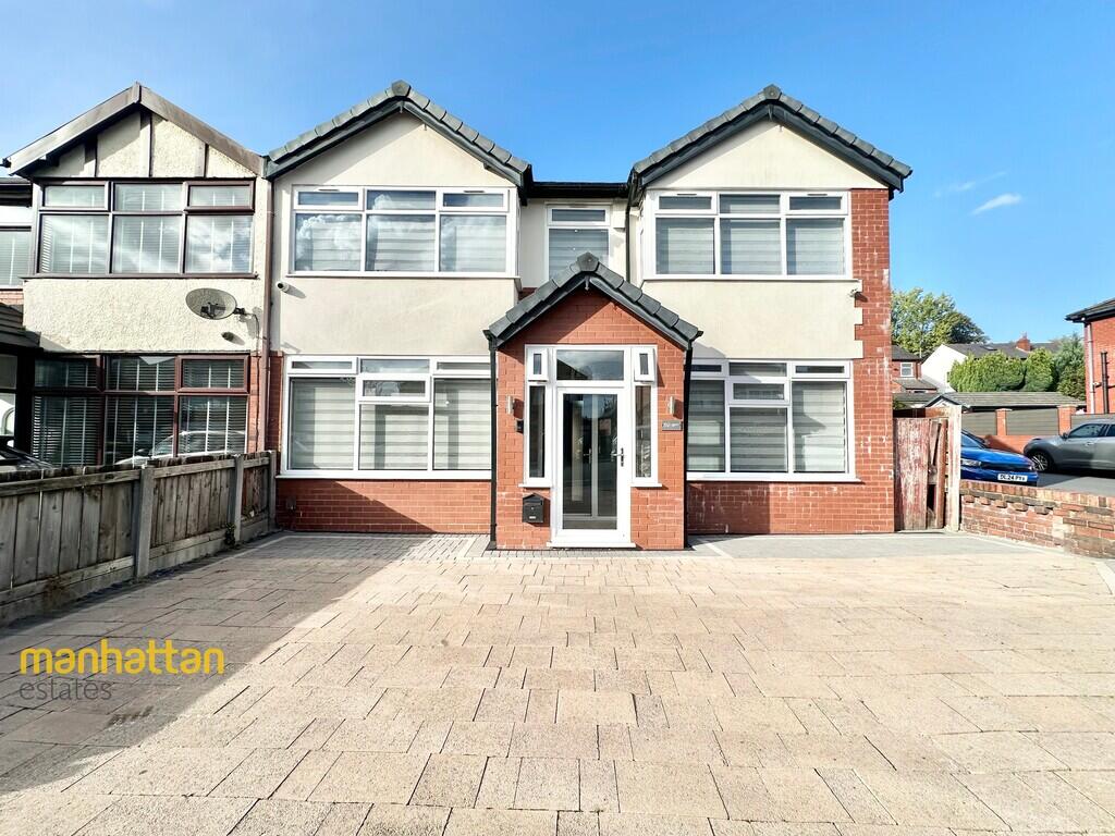 5 bed Semi Detached for rent in Horrocks Fold. From Manhattan Estates - Bolton 5 bed Semi Detached for rent in Horrocks Fold. From Manhattan Estates - Bolton