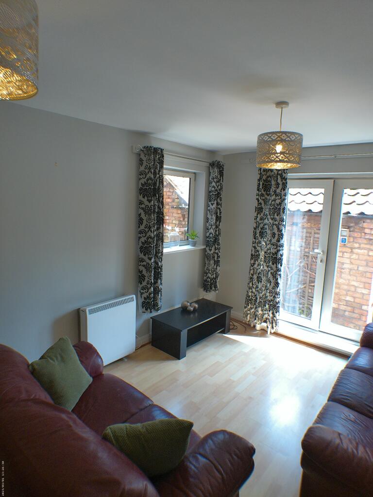 2 bed 1st Floor Flat for rent in Bishopthorpe. From 2 Let Agency - York
