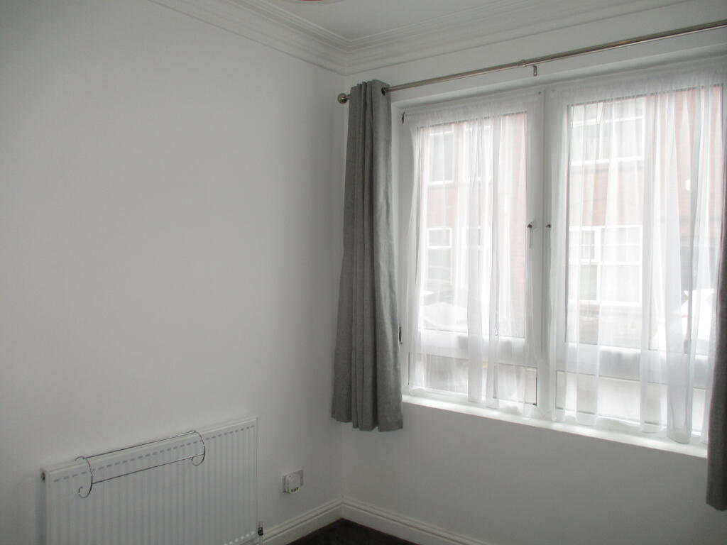 2 bed Mid Terraced House for rent in York. From 2 Let Agency - York 2 bed Mid Terraced House for rent in York. From 2 Let Agency - York