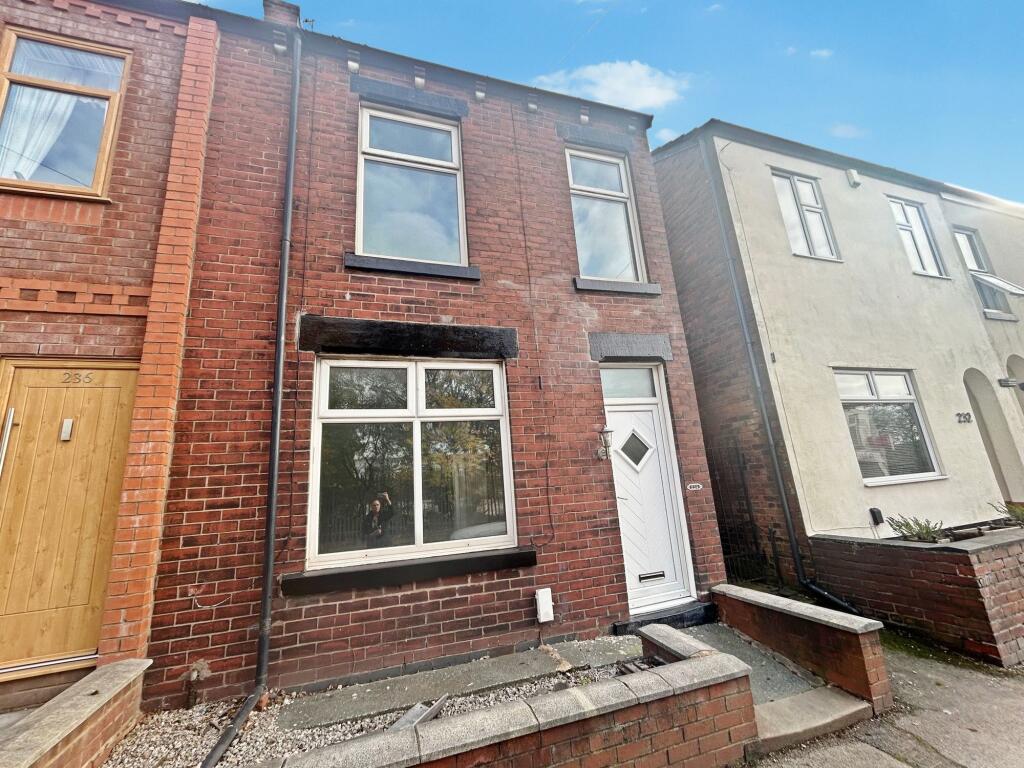 3 bed End of Terrace for rent in Westhoughton. From Price and Co - Westhoughton