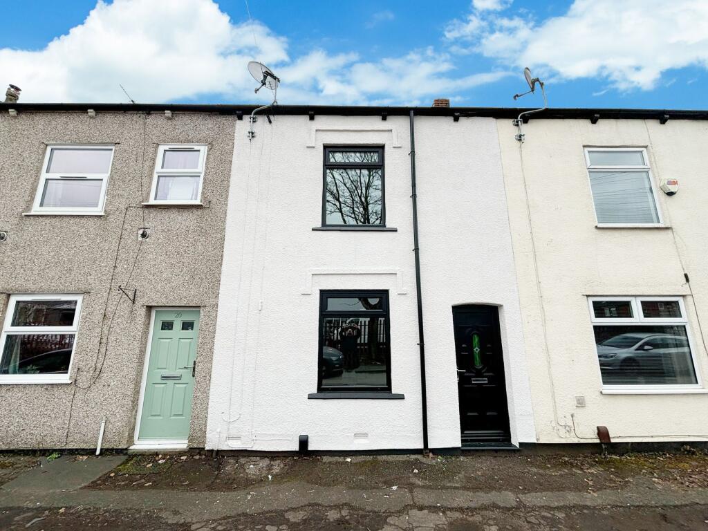 2 bed Mid Terraced House for rent in Westhoughton. From Price and Co - Westhoughton