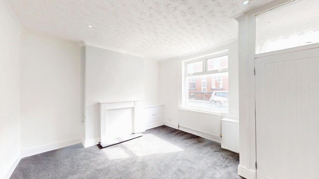2 bed End of Terrace for rent in Westhoughton. From Price and Co - Westhoughton