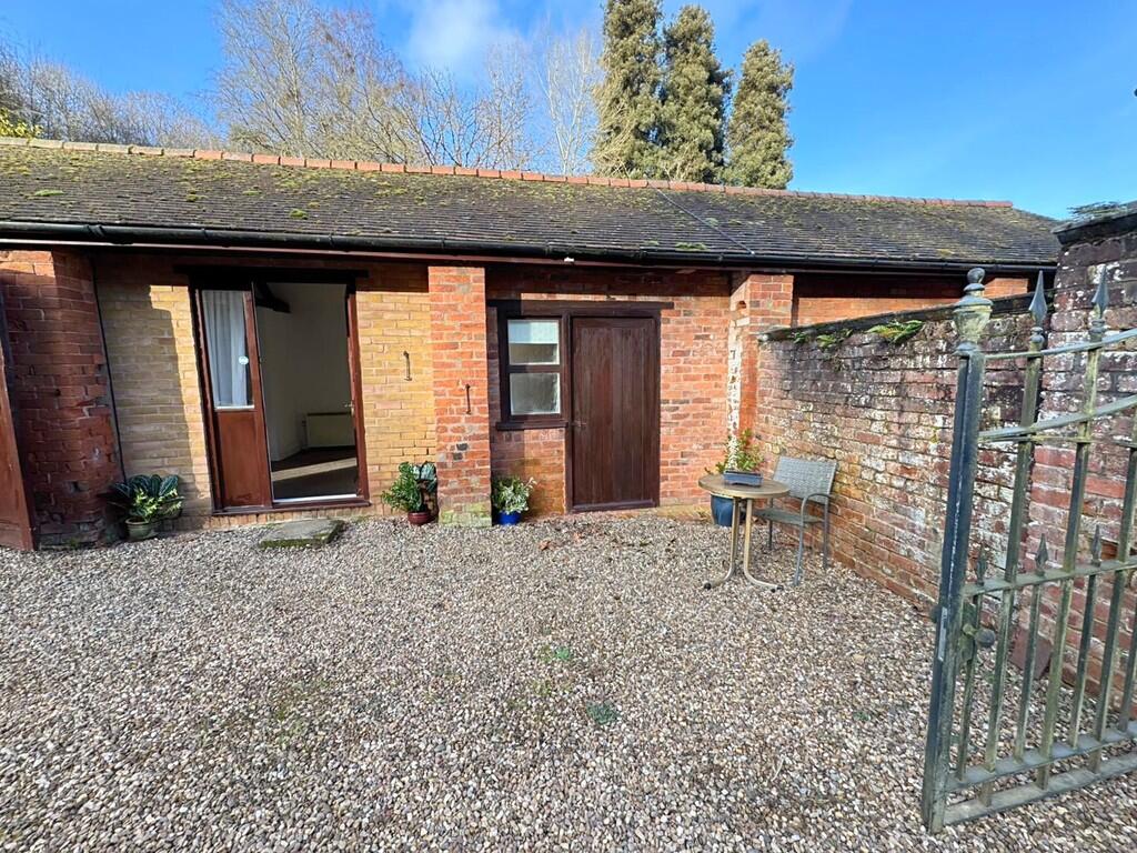1 bed Terraced bungalow for rent in Wellington Heath. From Kimberley's Estate Agents - Ledbury 1 bed Terraced bungalow for rent in Wellington Heath. From Kimberley's Estate Agents - Ledbury