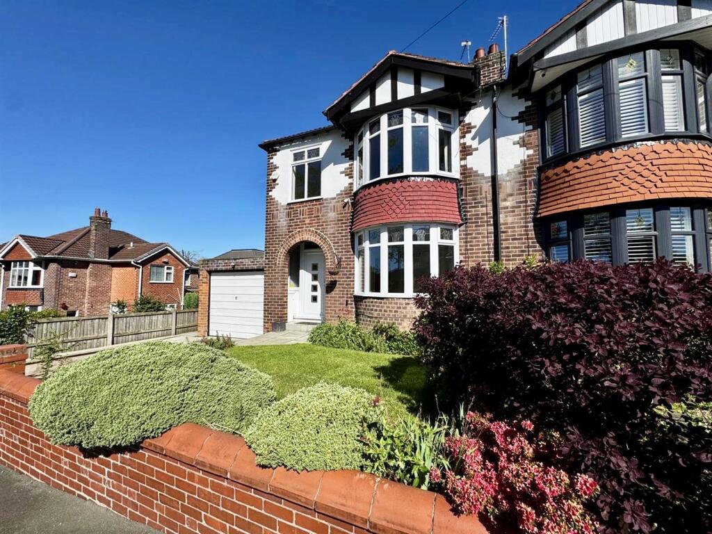 3 bed Semi Detached for rent in Gatley. From Stuarts Property Services - Cheadle